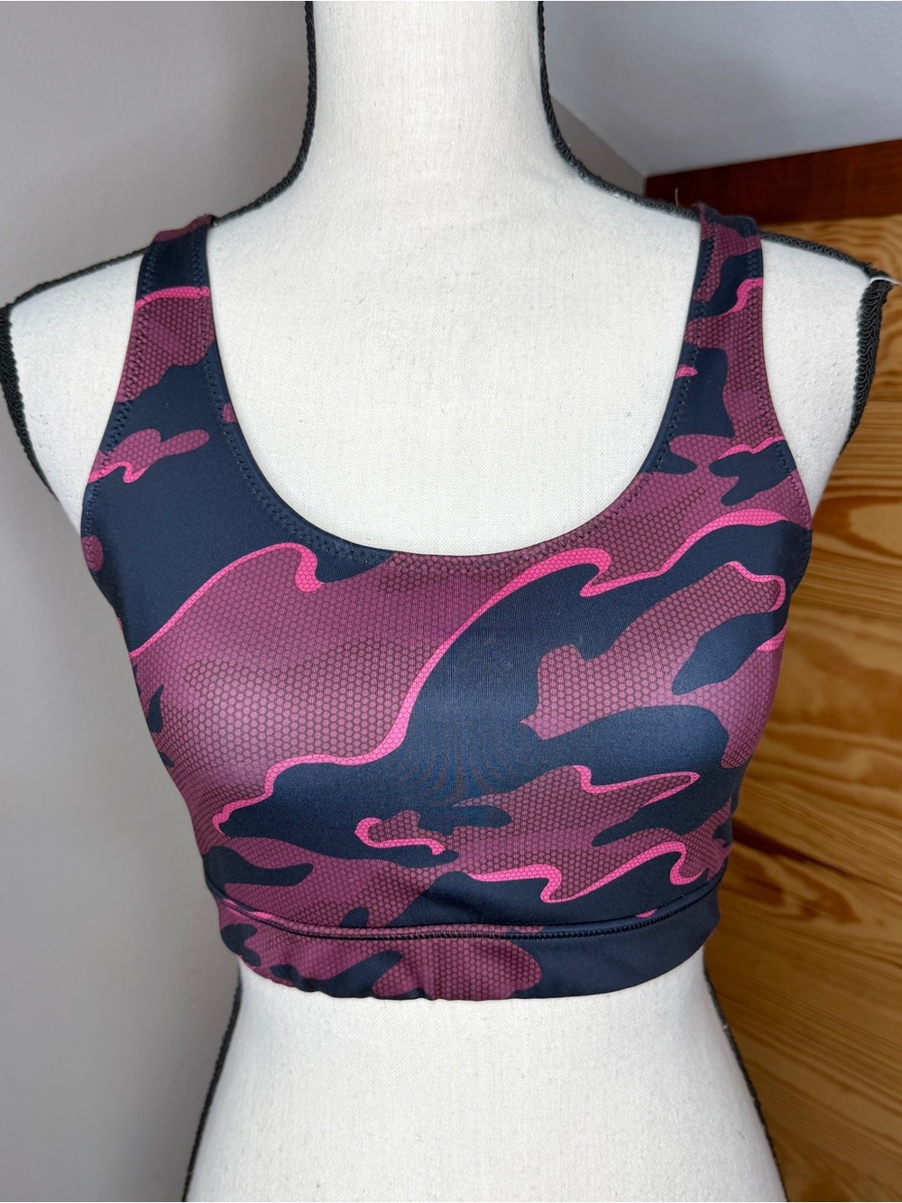 Ivy Park Pink Black Camo Camouflage Sports Bra Small S Cutout Back Beyoncé